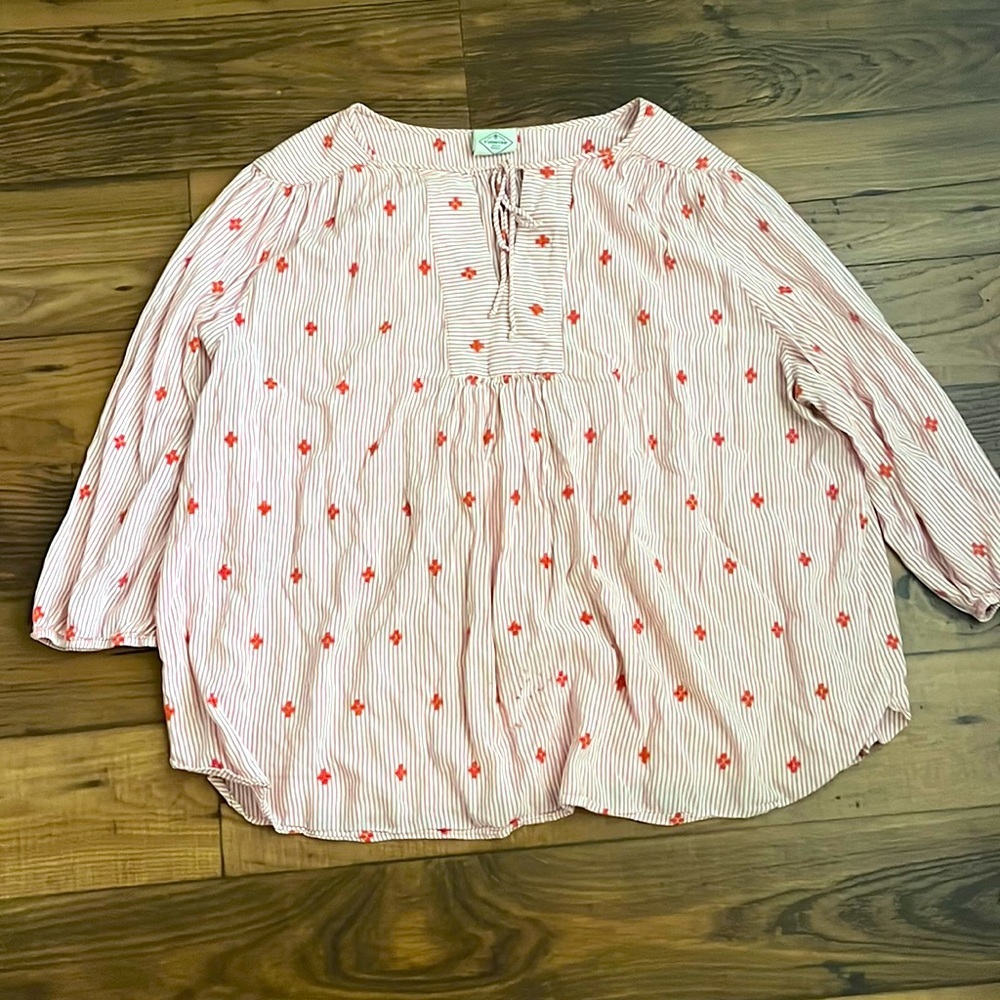 St. John’s bay embroidered top